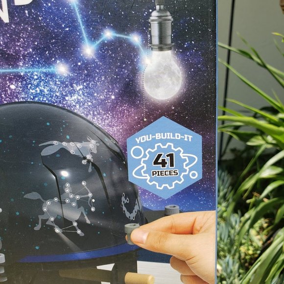 NEW Discovery Kids Solar Planetarium Kit, DIY Astronomy Set Stars Constellations - Picture 7 of 15